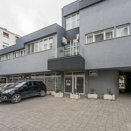 Lukas Apartments - Borik Zara Esterno foto
